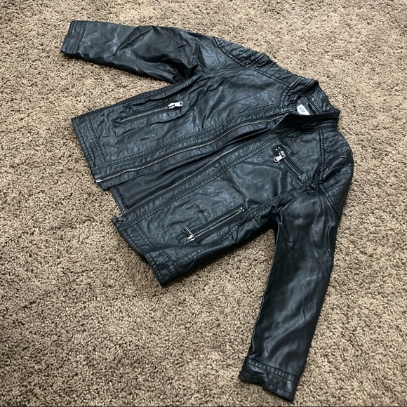 H&M kids 6/7y black vegan leather motorcycle jacket - Picture 3 of 9